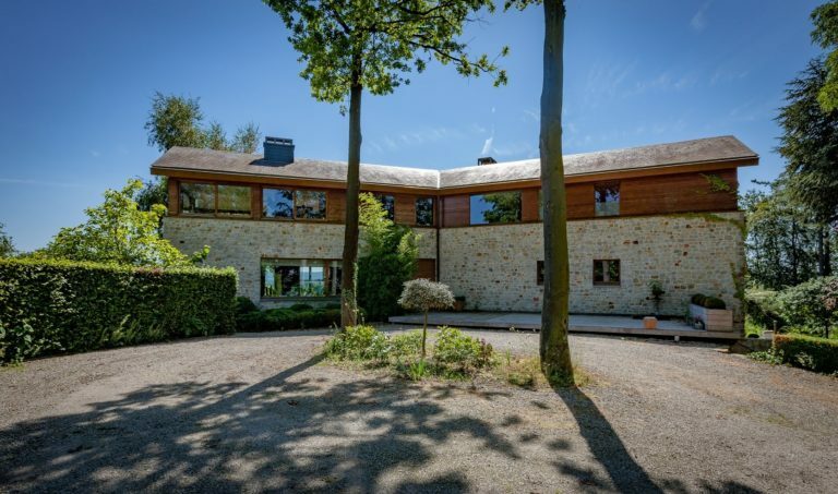 Maison Clé-sur-porte classique - bois