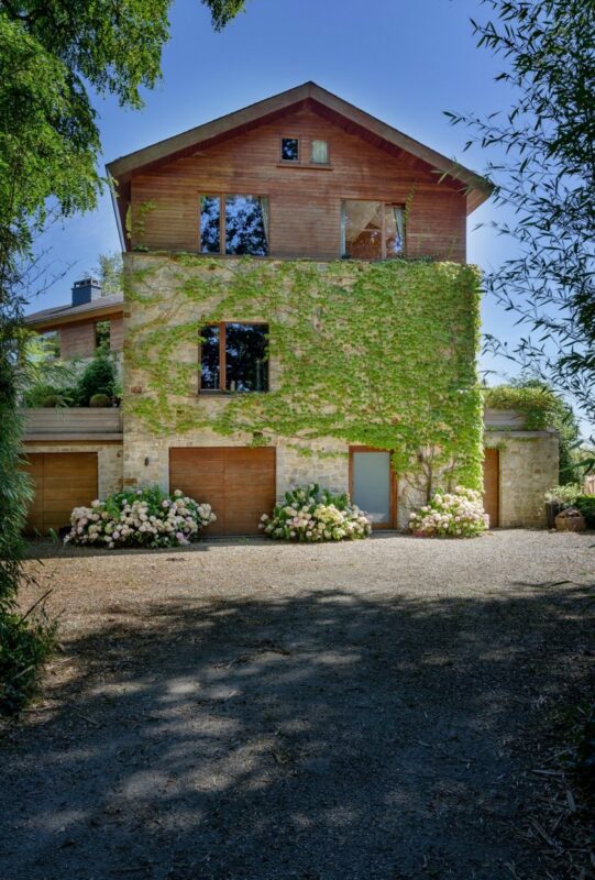 Maison Clé-sur-porte classique - bois