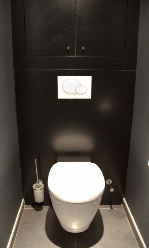 SDB-Toilettes-24-768x1271